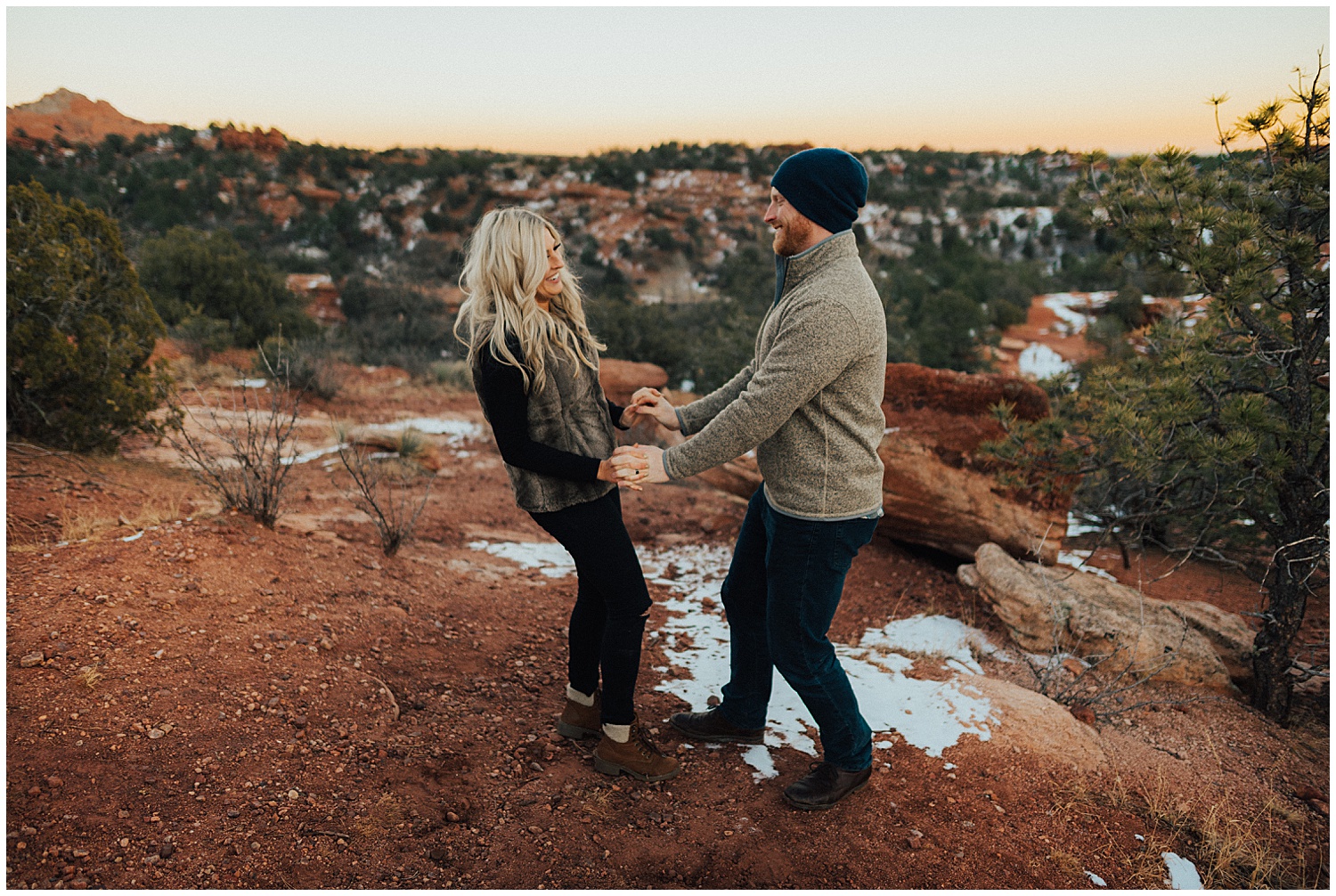 garden of the gods couple session