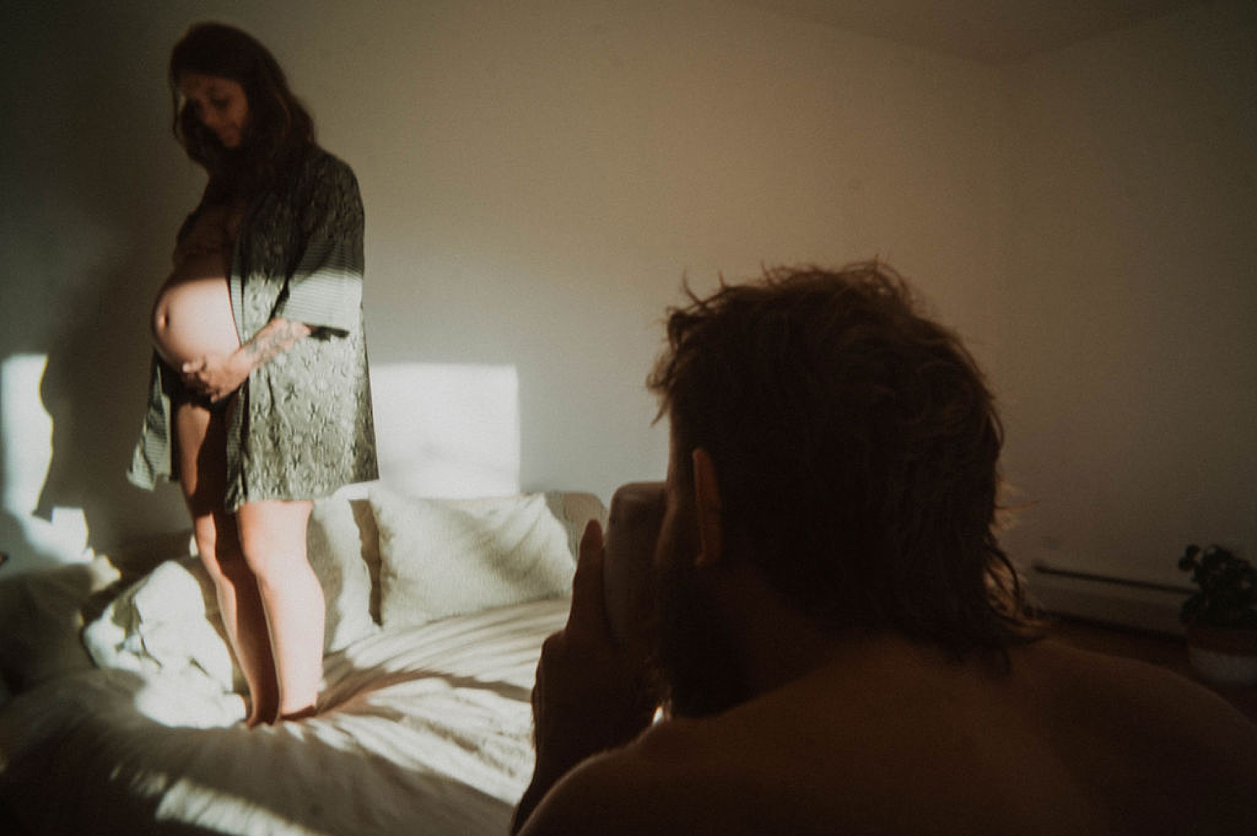 Colorado Springs at-home maternity session, film inspired by Parr Photo Co