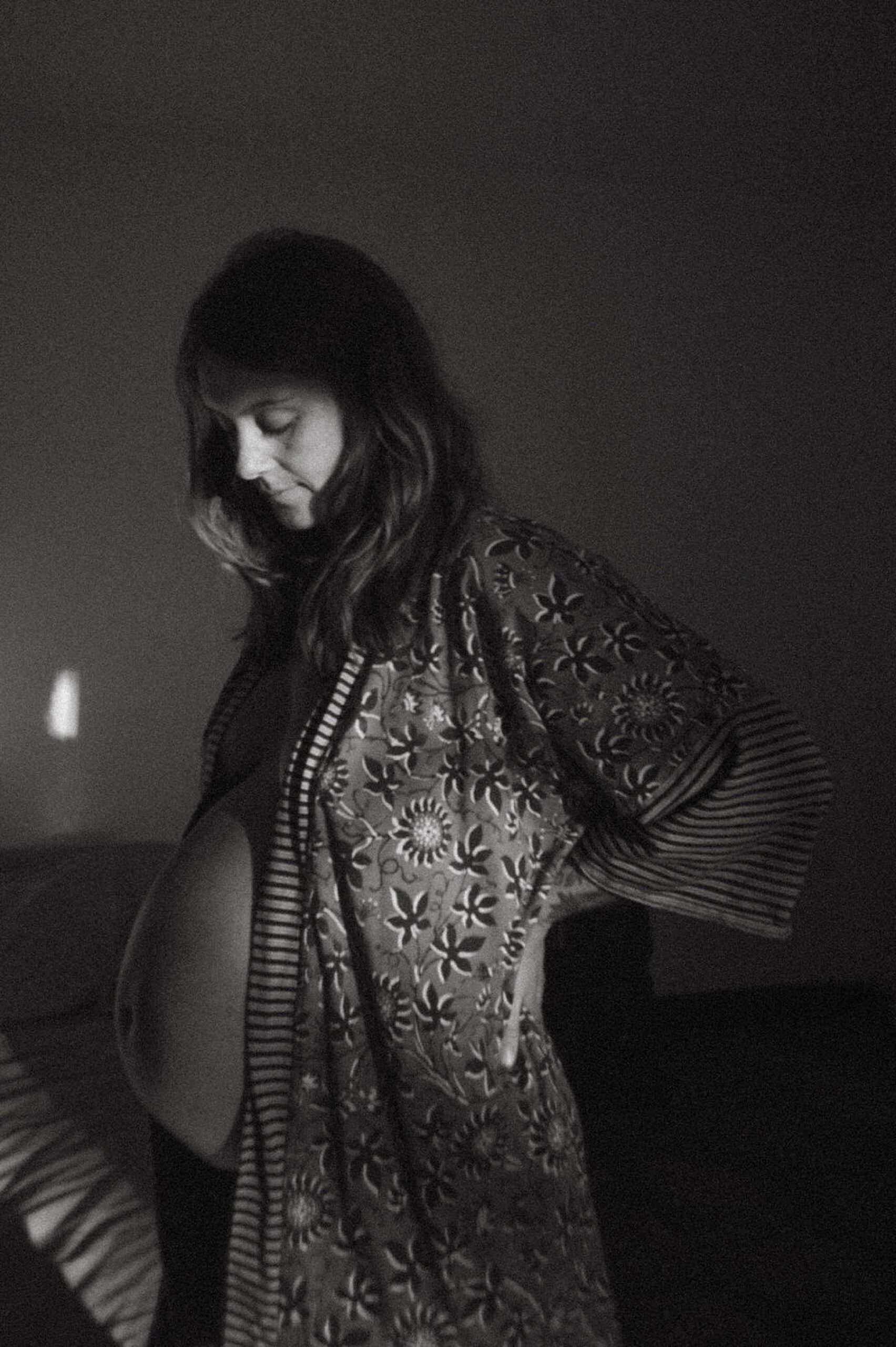 Colorado Springs at-home maternity session, film inspired by Parr Photo Co