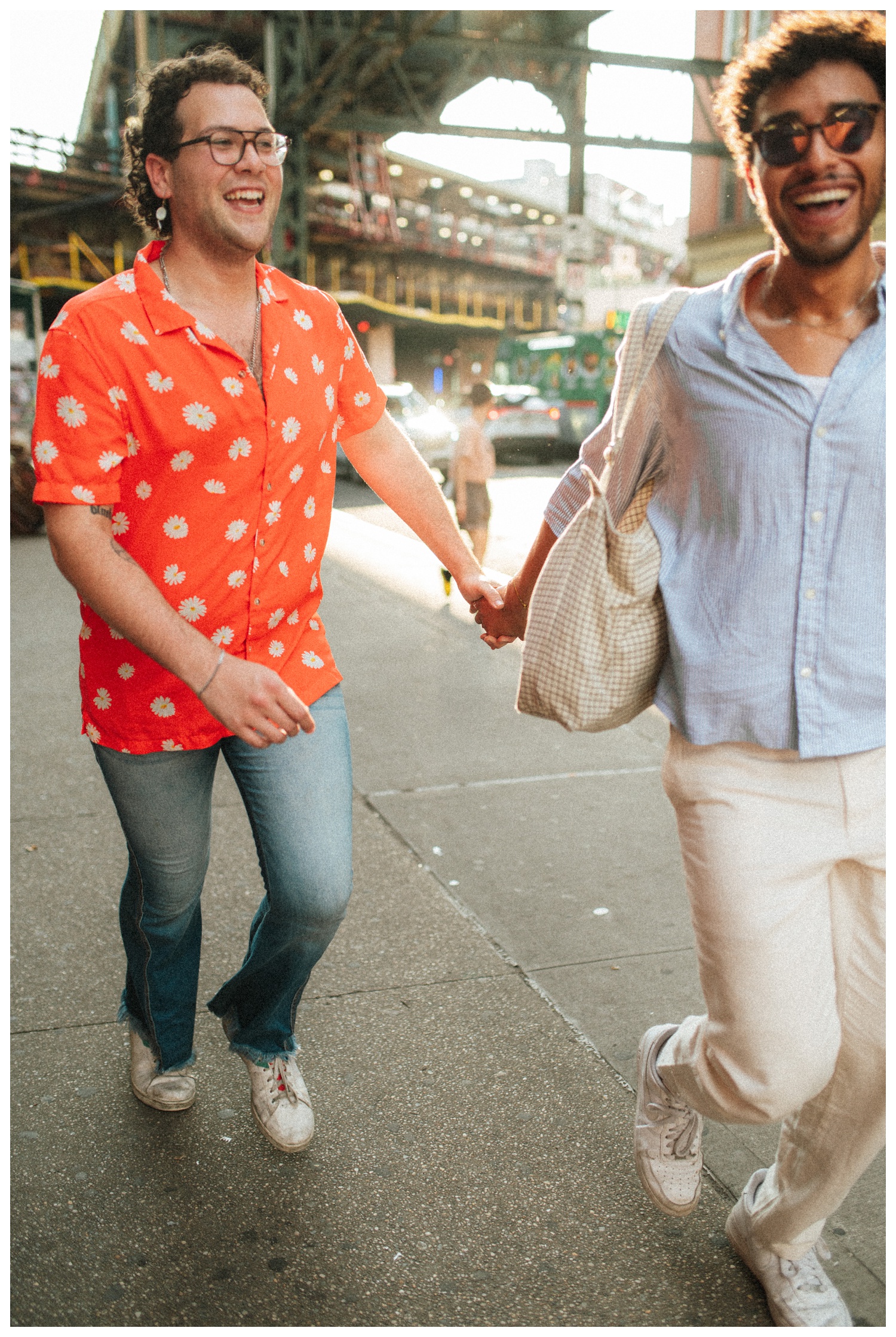 Brooklyn couple session. Engagement session in Brooklyn. NYC wedding photographer.
