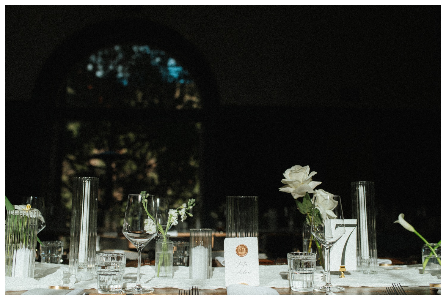 Timeless wedding details at the Surf Hotel in Buena Vista. Luxury wedding in the mountains. Colorado wedding photographer. Parr Photo Co. 